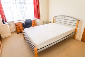 Photo 25- click for photo gallery